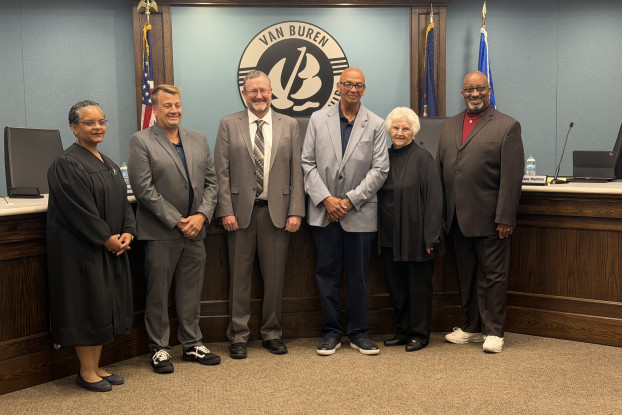 Van Buren Township board appoints Jeffrey Jahr to fill empty trustee seat
